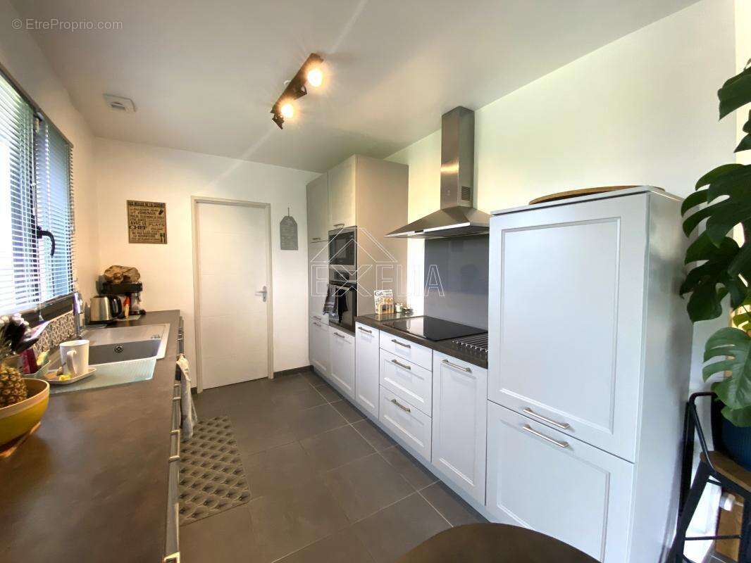 Maison à GOMMECOURT