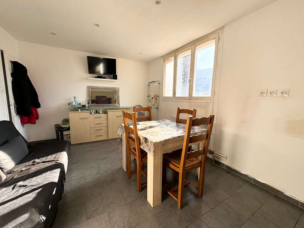 Appartement à ECHIROLLES