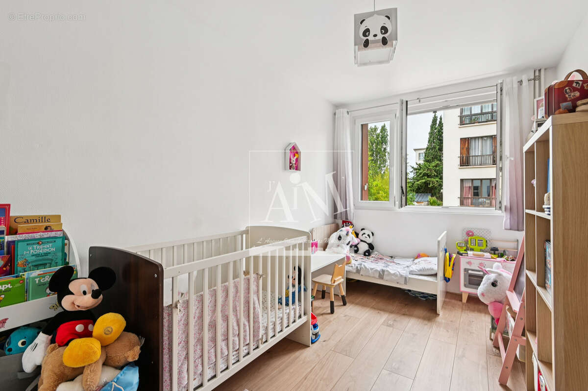 Appartement à NANTERRE