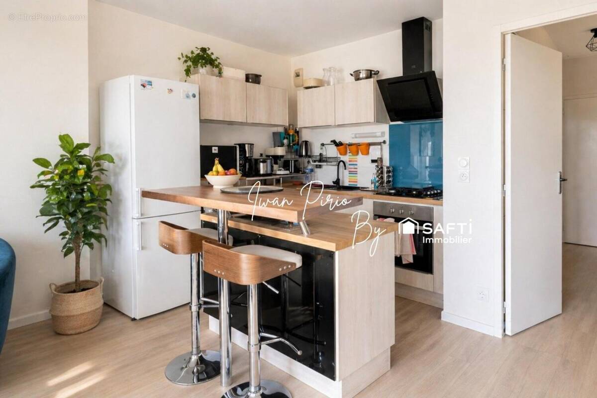 Photo 1 - Appartement à MONTGERMONT
