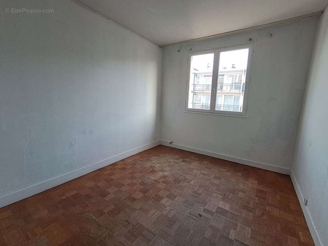 Appartement à LIVRY-GARGAN