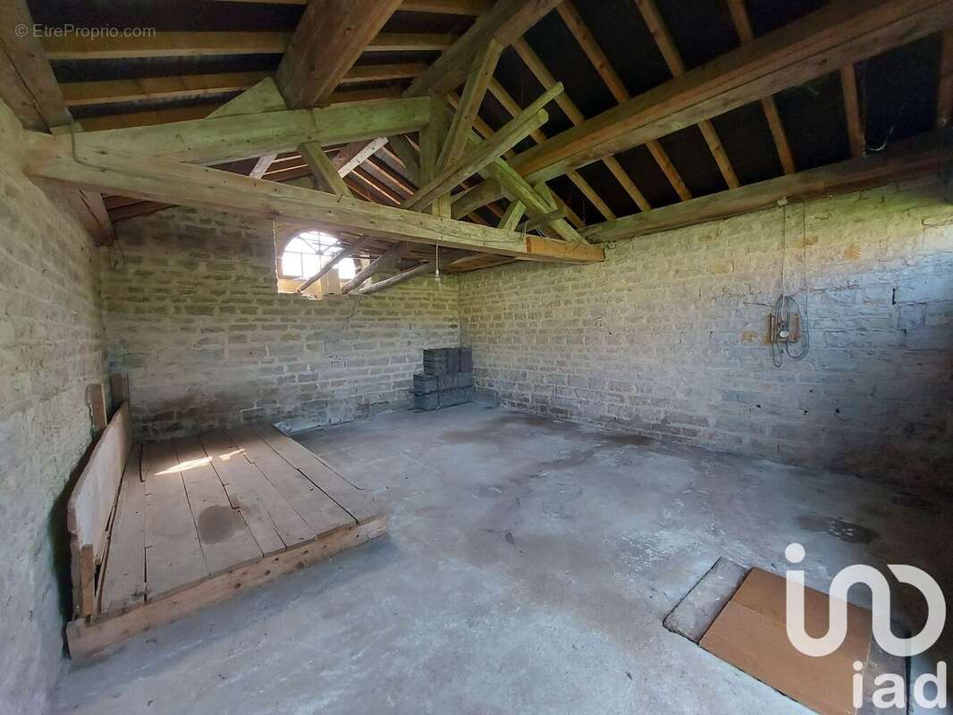 Photo 6 - Parking à PATORNAY