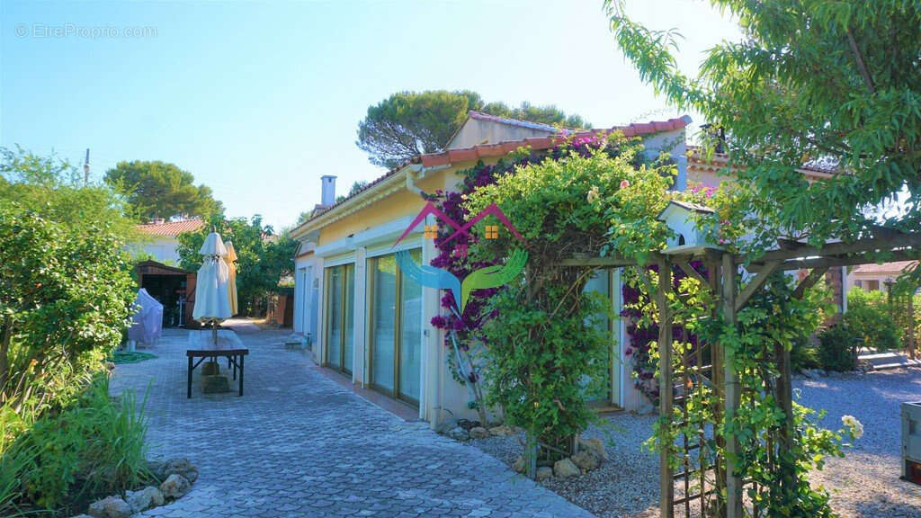 Maison à SAINT-RAPHAEL