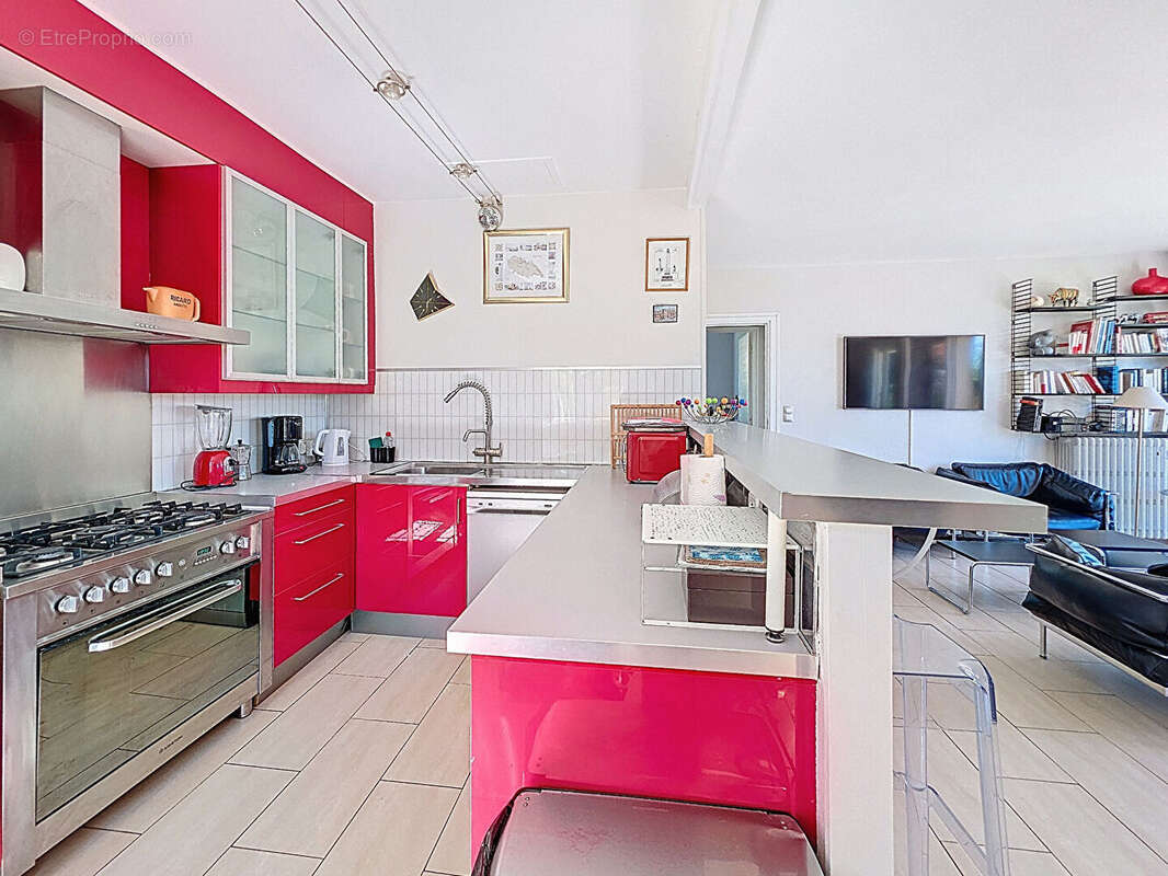 Maison au calme, Villeneuve Les Avignon, 3 chambres, avec jardin / piscine / garage - photo 5