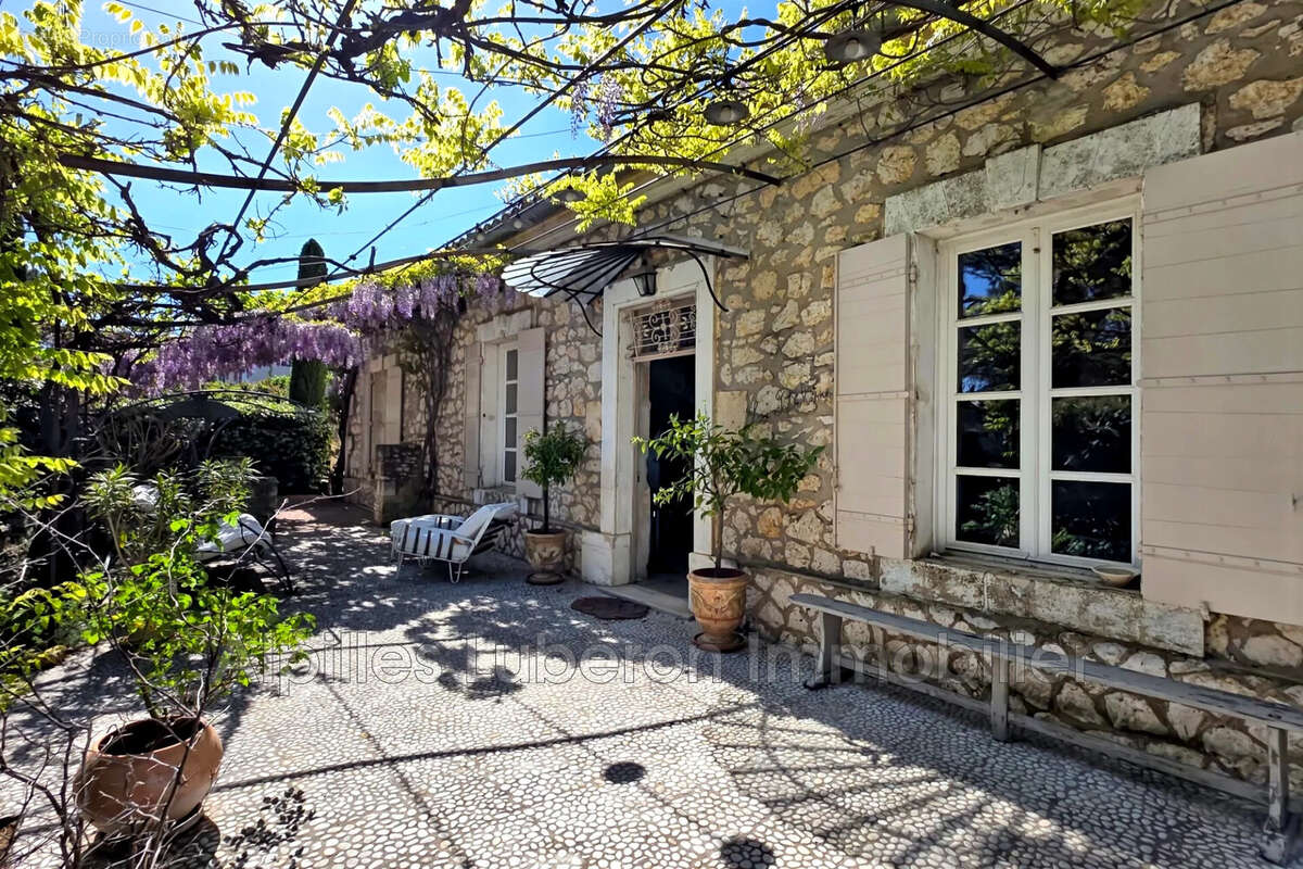 Maison à EYGALIERES