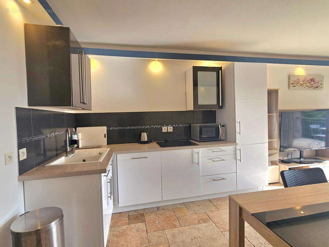 Appartement à SIX-FOURS-LES-PLAGES