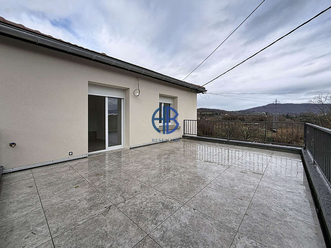 Maison à RENAGE
