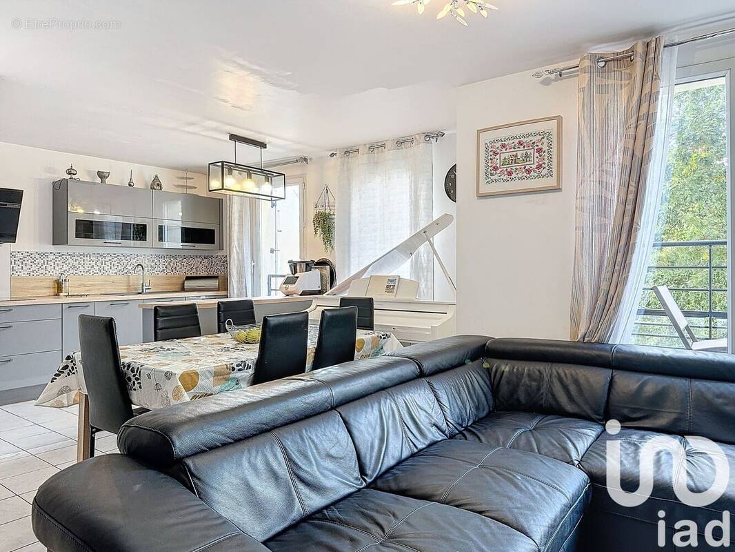 Photo 1 - Appartement à CHESSY