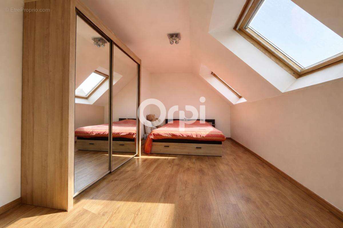 Maison à CAMPHIN-EN-PEVELE