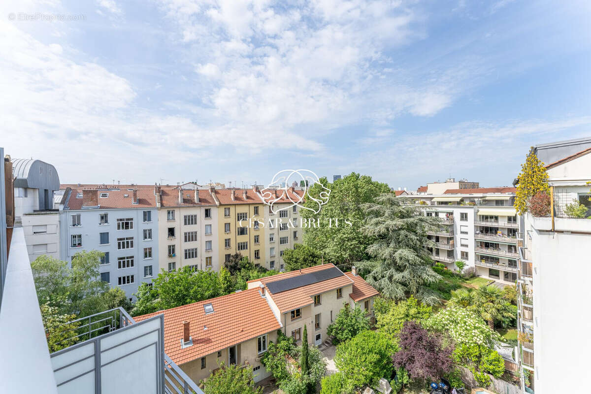 Appartement à LYON-8E