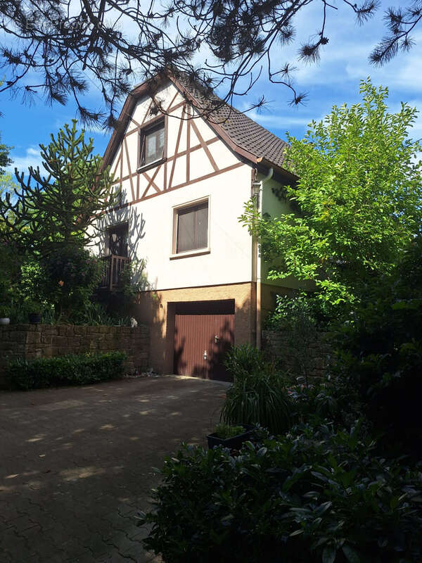 Maison à OBERHOFFEN-LES-WISSEMBOURG