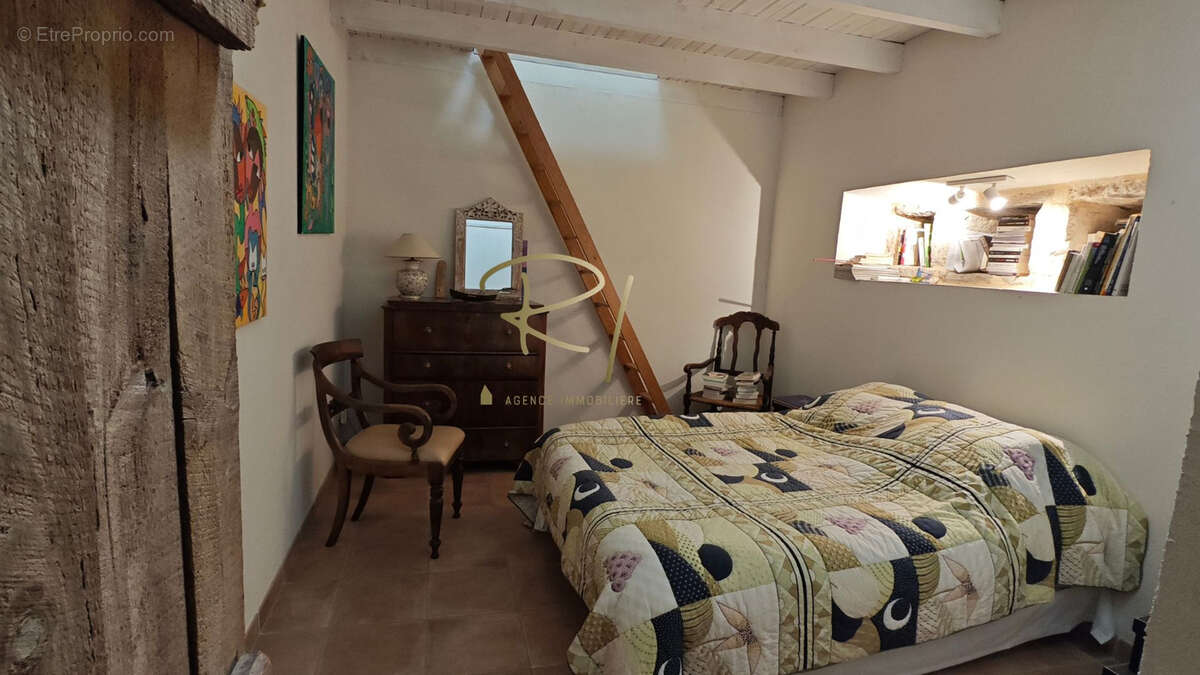Maison à ALLEGRE-LES-FUMADES