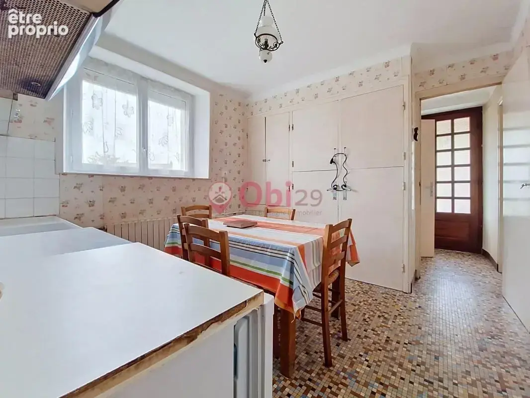 Une maison à rénover, un beau terrain et du potentiel! - photo 14