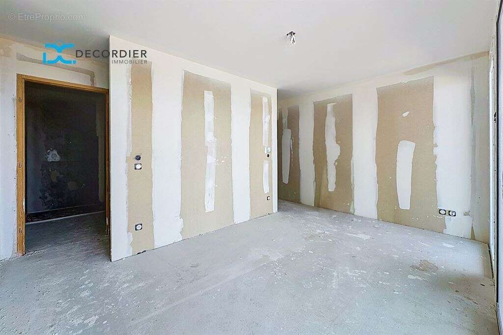 Appartement t5 neuvecelle neuf - photo 9