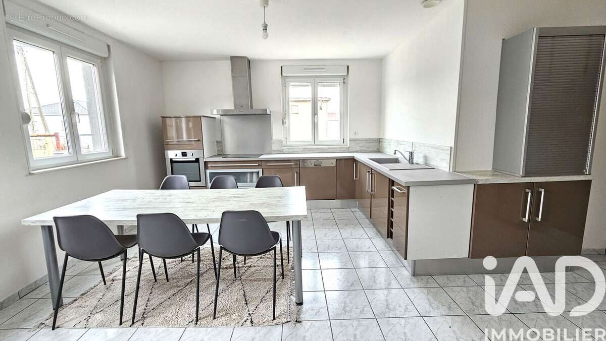 Photo 2 - Maison à BOUZONVILLE