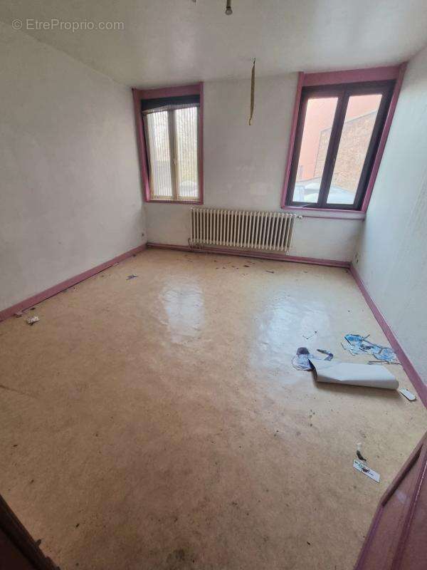 Appartement à LE CATEAU-CAMBRESIS