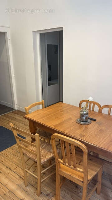 T3 rénové CHAMBERY - 75 m2 - IDEAL COLOCATION 3 étudiants- rentabilité 8% - 195 000 euros - photo 3