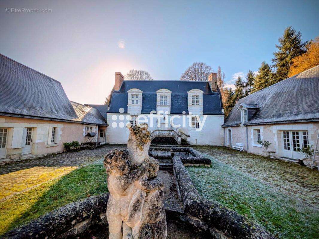Maison à VEIGNE