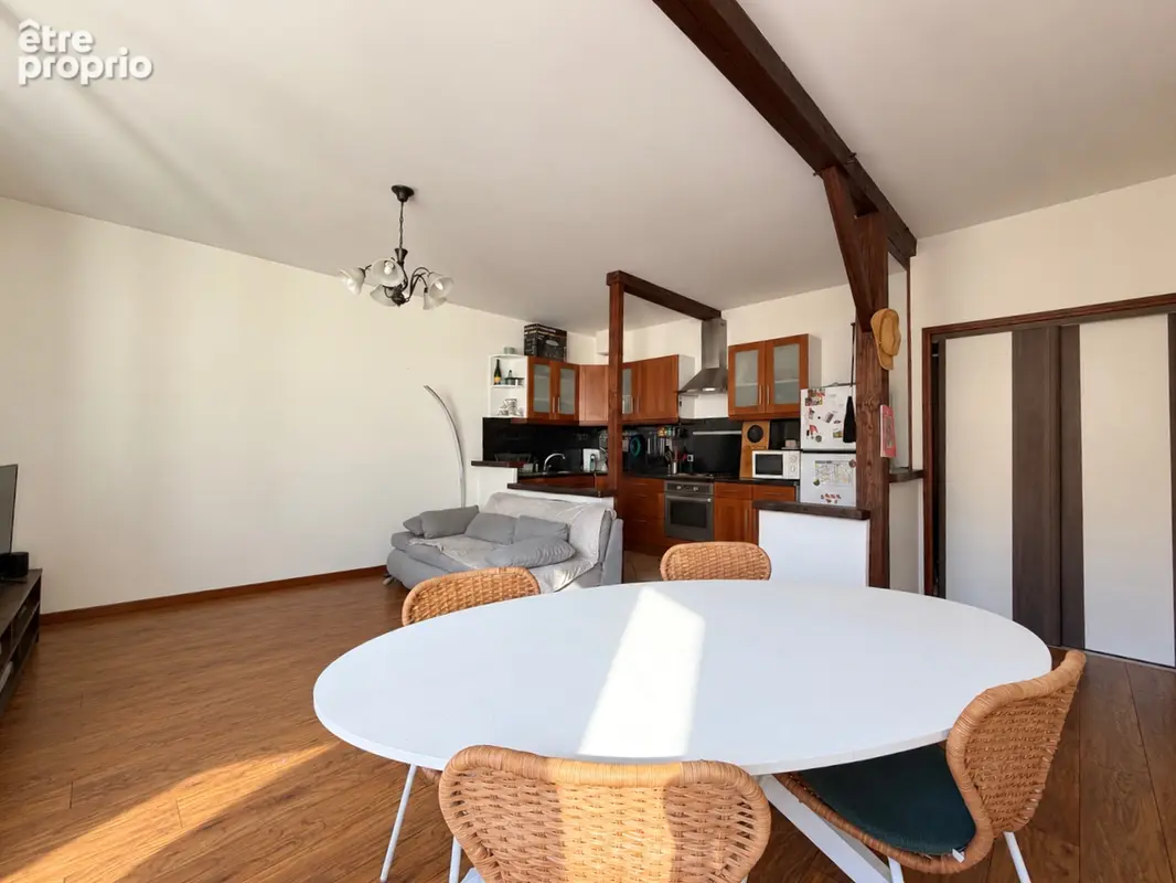 CLAIRMARAIS - Appartement 58 m² - Cave - Garage - photo 5