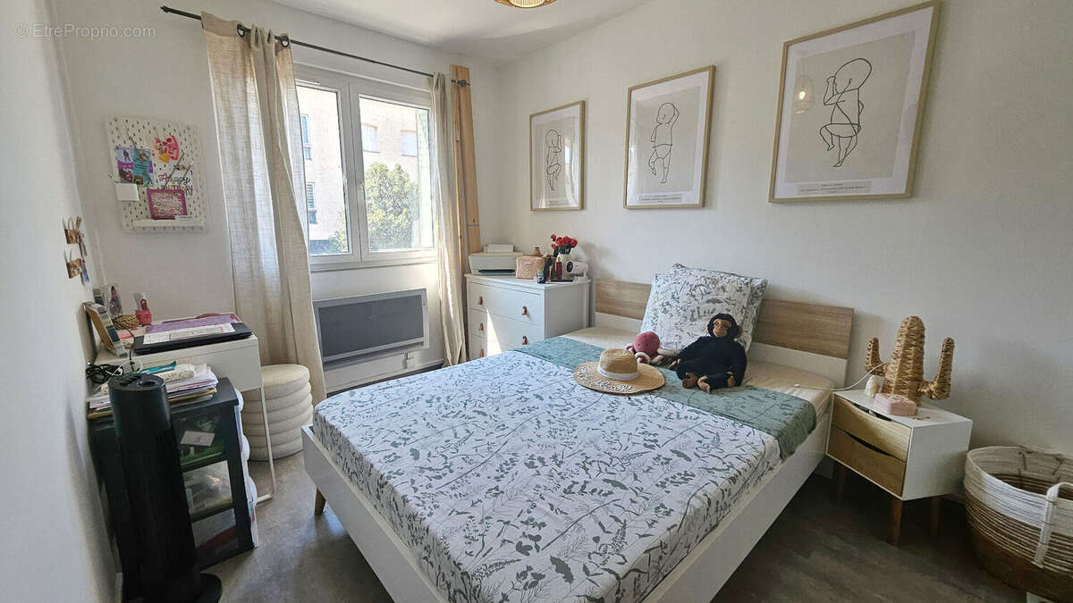 Appartement La Garde 4 pièce(s) 63.12 m2 - Proche centre ville, sans travaux - photo 3
