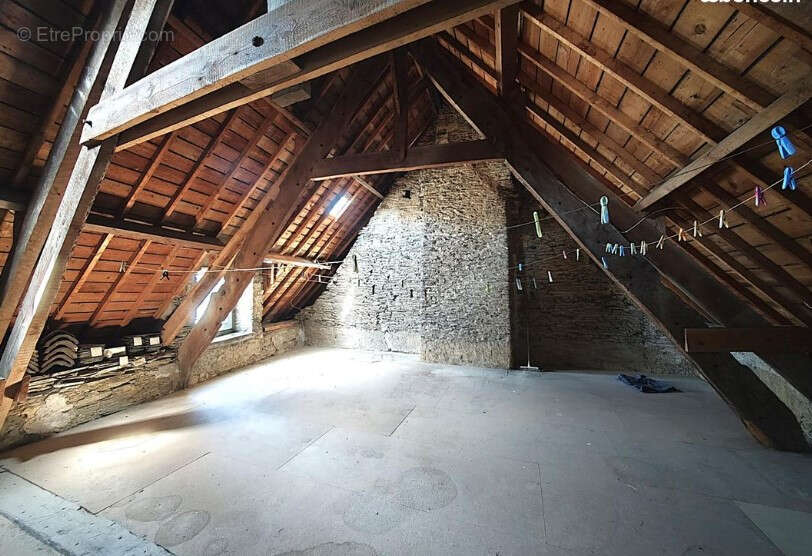 Maison à PLOERMEL