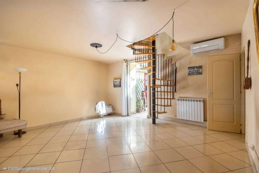 Maison à MARSEILLE-8E