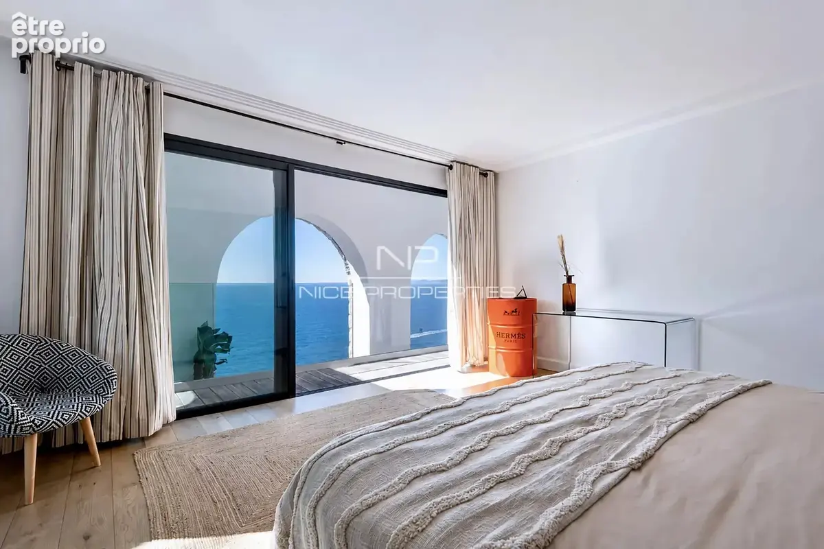 Nice – Cap de Nice – Palais Maeterlinck – duplex – vue mer – vue panoramique – terrasse – jardin privatif – accès mer – résidenc - photo 13