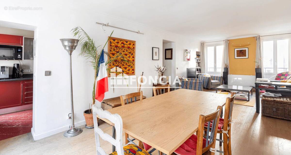Appartement à PARIS-10E
