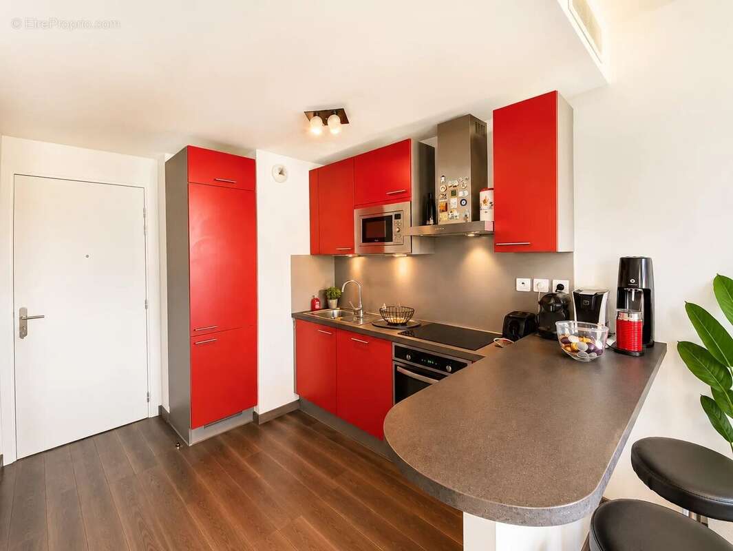 NICE CARRE D'OR - Appartement  3 pièces - Moderne - photo 3
