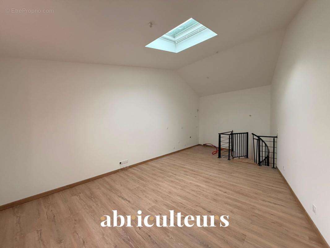 Charmante maison de village entièrement rénovée de 80m²  à Rognes 13840 - photo 5