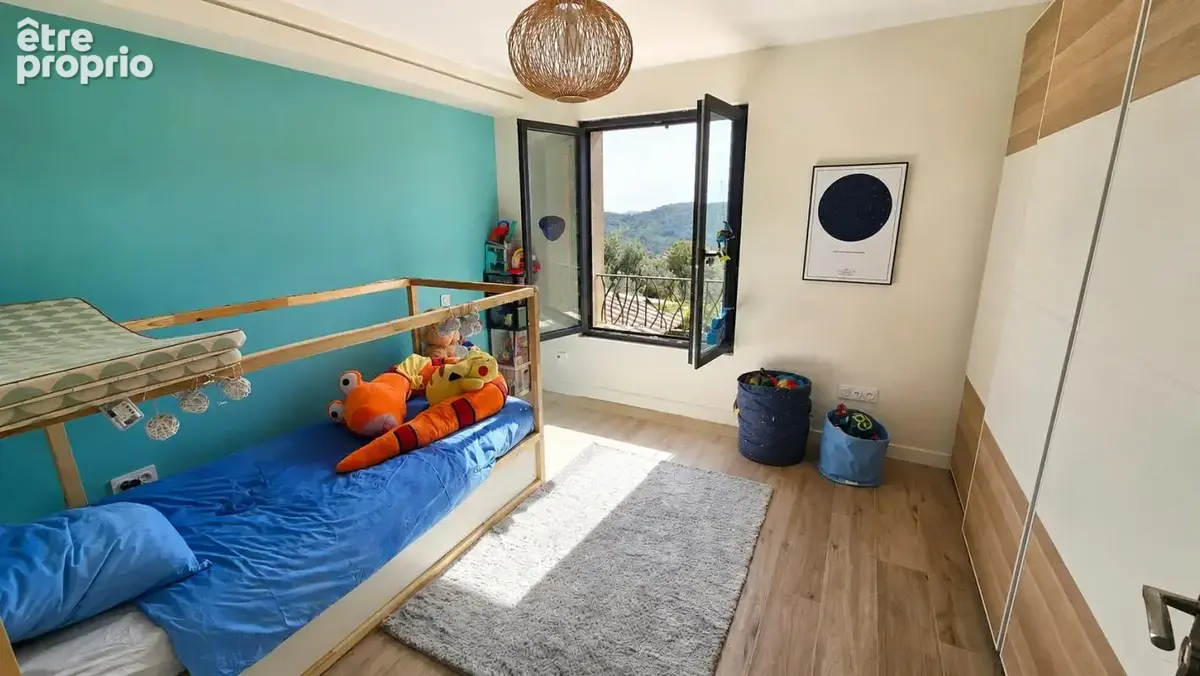 Claviers , Var . Villa contemporaine avec vue dégagée, piscine et terrain de 5800 m² - photo 17