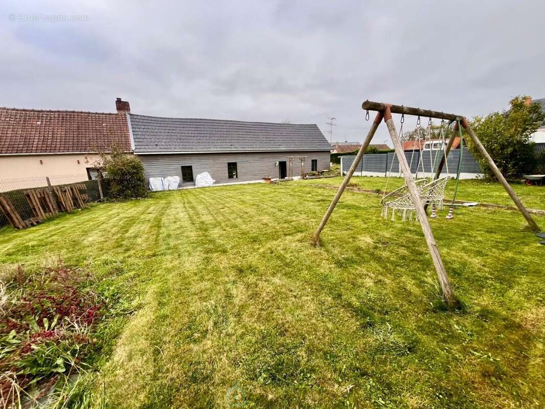 Maison à AUQUEMESNIL