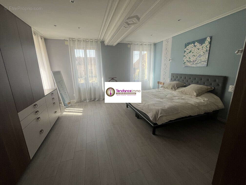Maison 234 m² à Le Mele-Sur-Sarthe  - photo 5