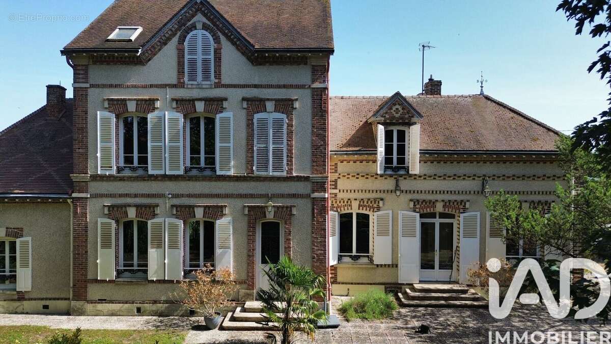 Maison 365 m² à Villiers-Sur-Seine  - photo 2
