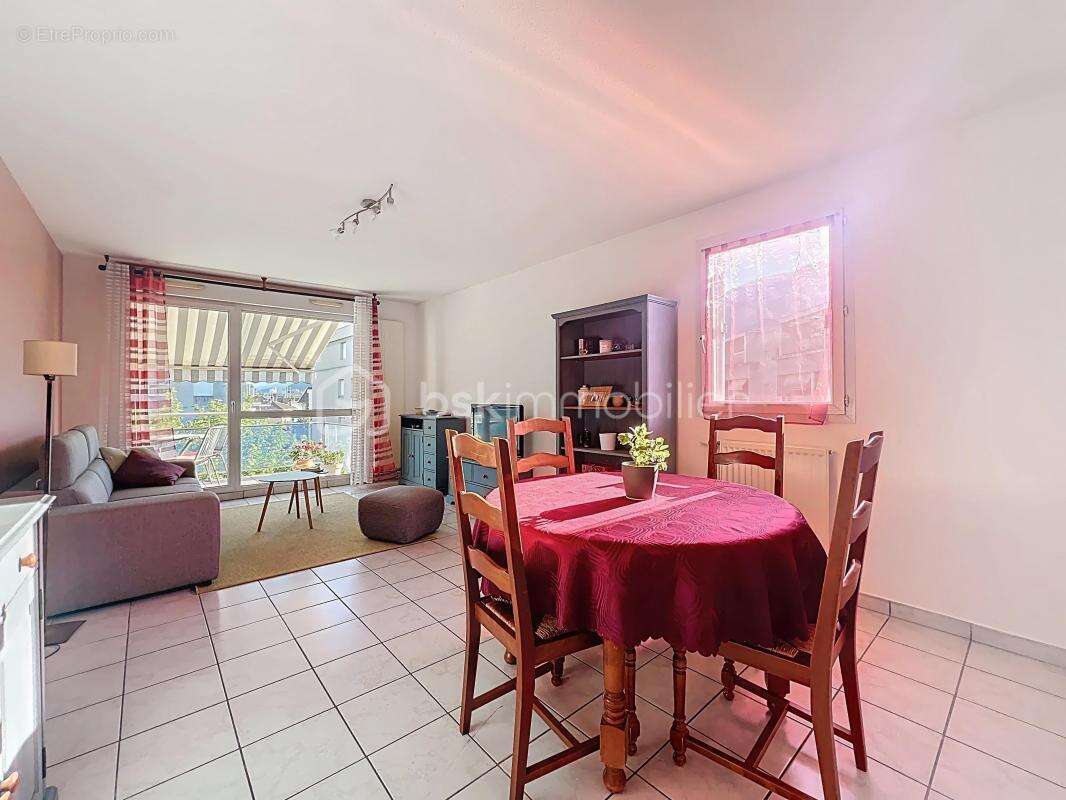 Appartement à ECHIROLLES