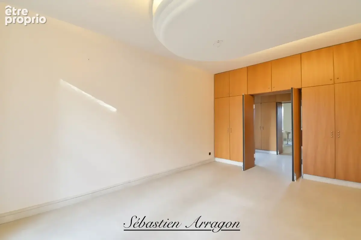 Maison de maître du XIXᵉ siècle à Villeneuve-sur-Lot – 460 m² – Parc de 8 300 m² – Piscine – Centre-ville à pied - photo 14