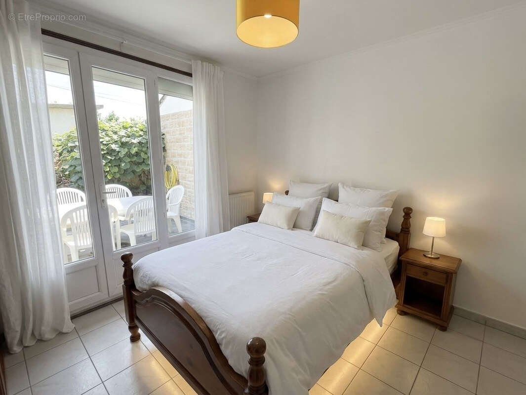Appartement 62 m² à La Courneuve  - photo 4
