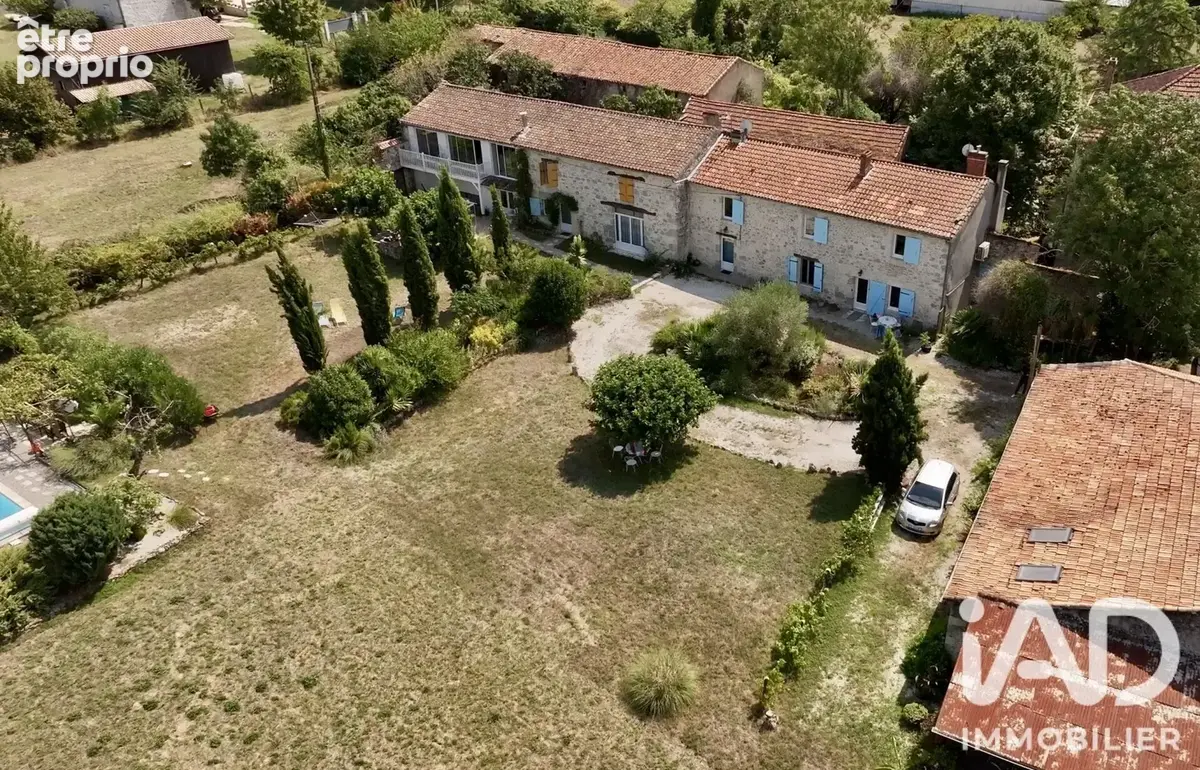 Photo 1 - Maison à GALAPIAN