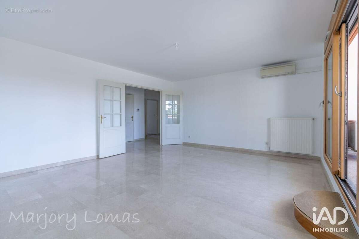 Photo 4 - Appartement à GENAS