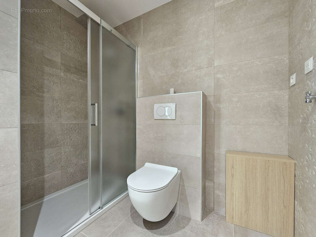 A vendre appartement duplex T4 climatisé centre-ville BELLEY. - photo 7