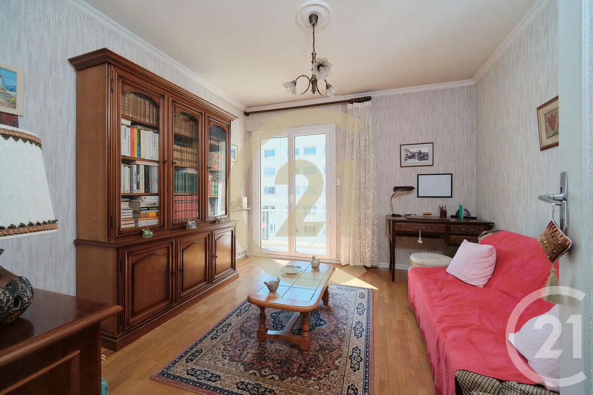 Appartement à LYON-8E