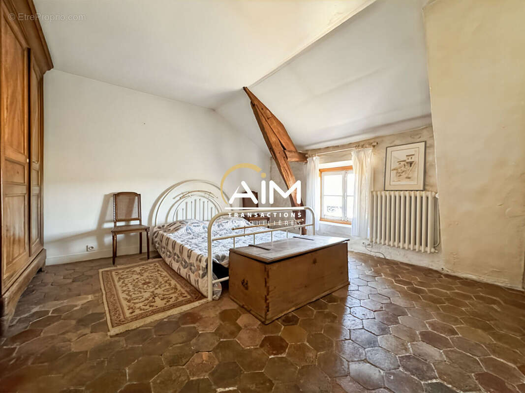 Maison à ETAMPES
