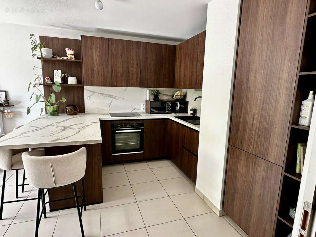 Appartement à VILLE-LA-GRAND