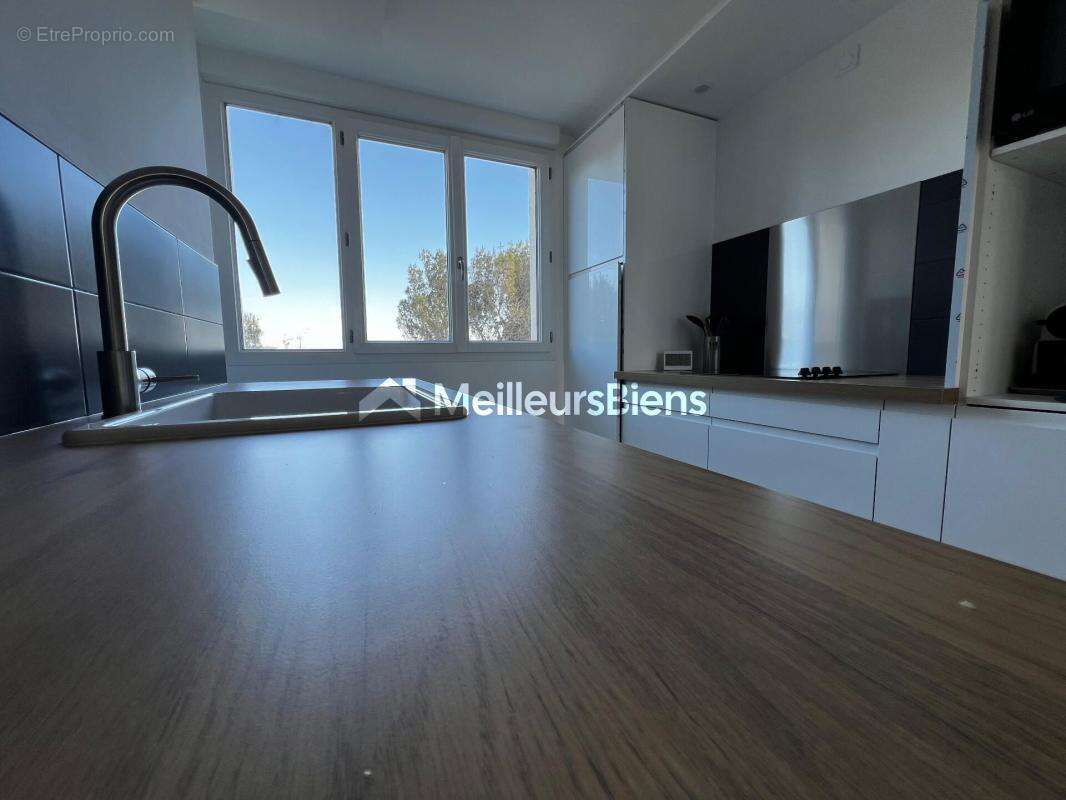 Appartement à CASTELNAU-LE-LEZ