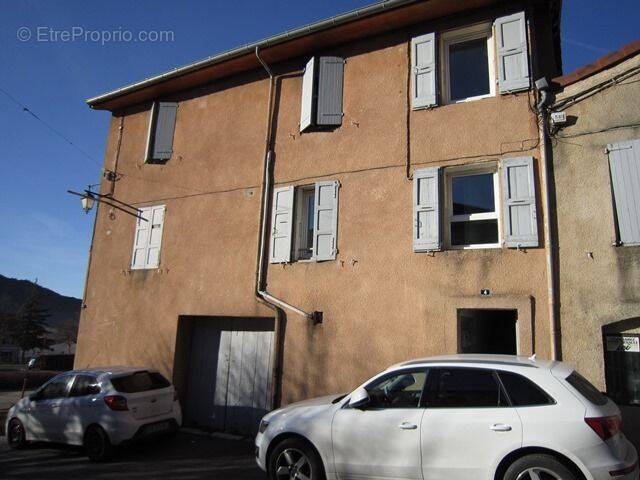 Appartement à VEYNES