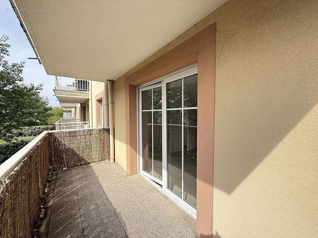 Appartement à SACLAY