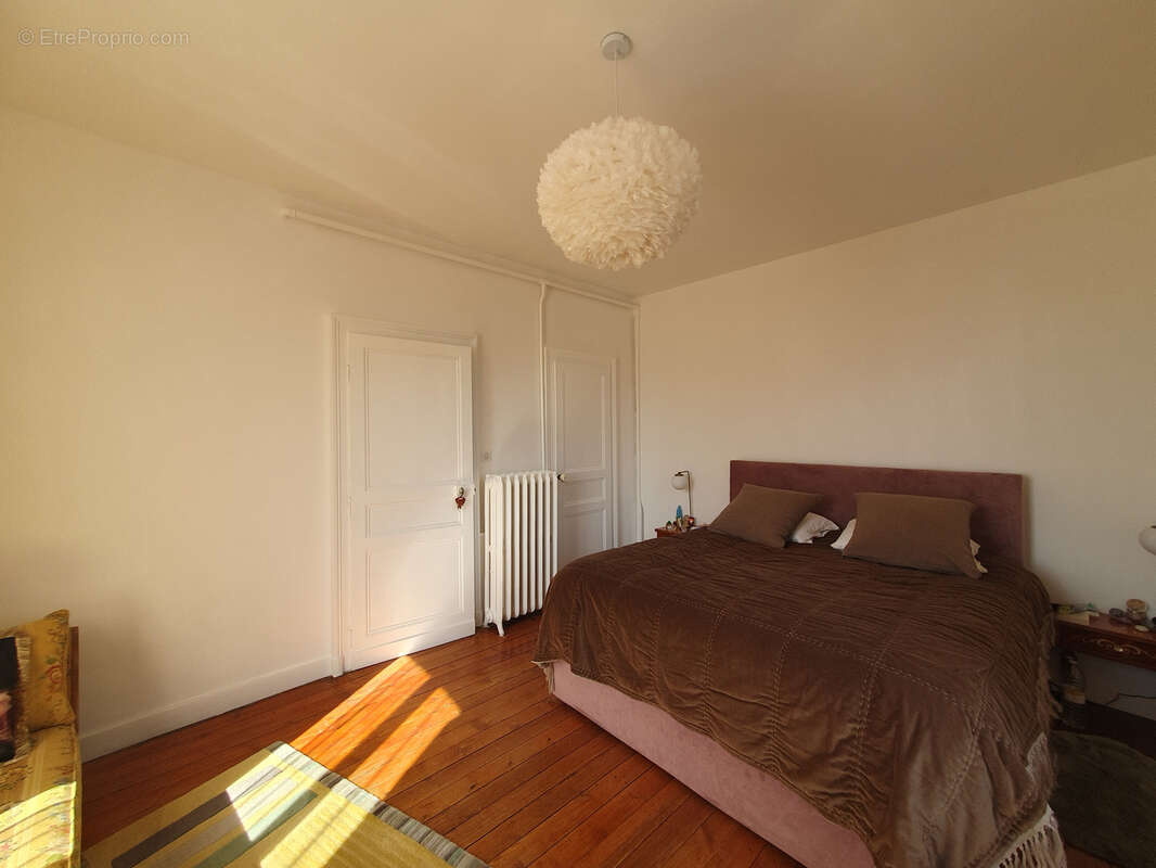 Maison à CORMEILLES