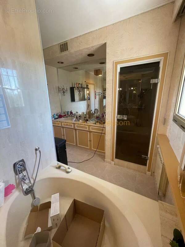 Appartement à CAGNES-SUR-MER
