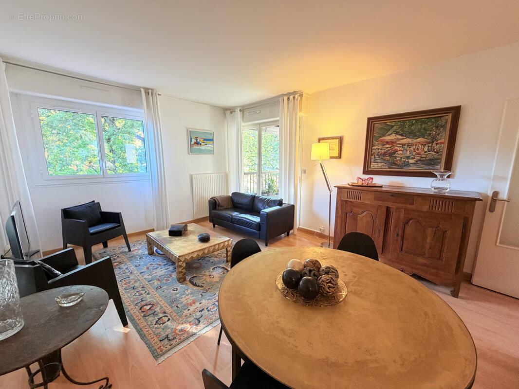 Appartement à RAMONVILLE-SAINT-AGNE