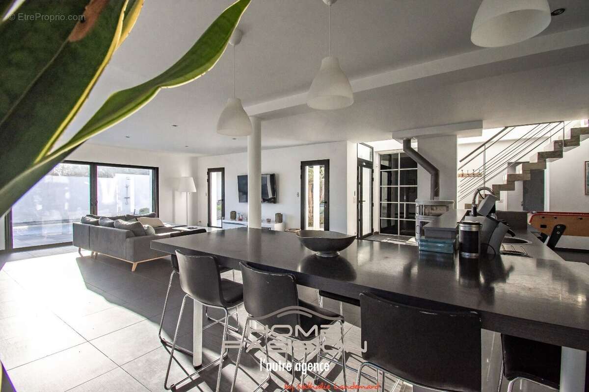 Maison à SAINT-PALAIS-SUR-MER